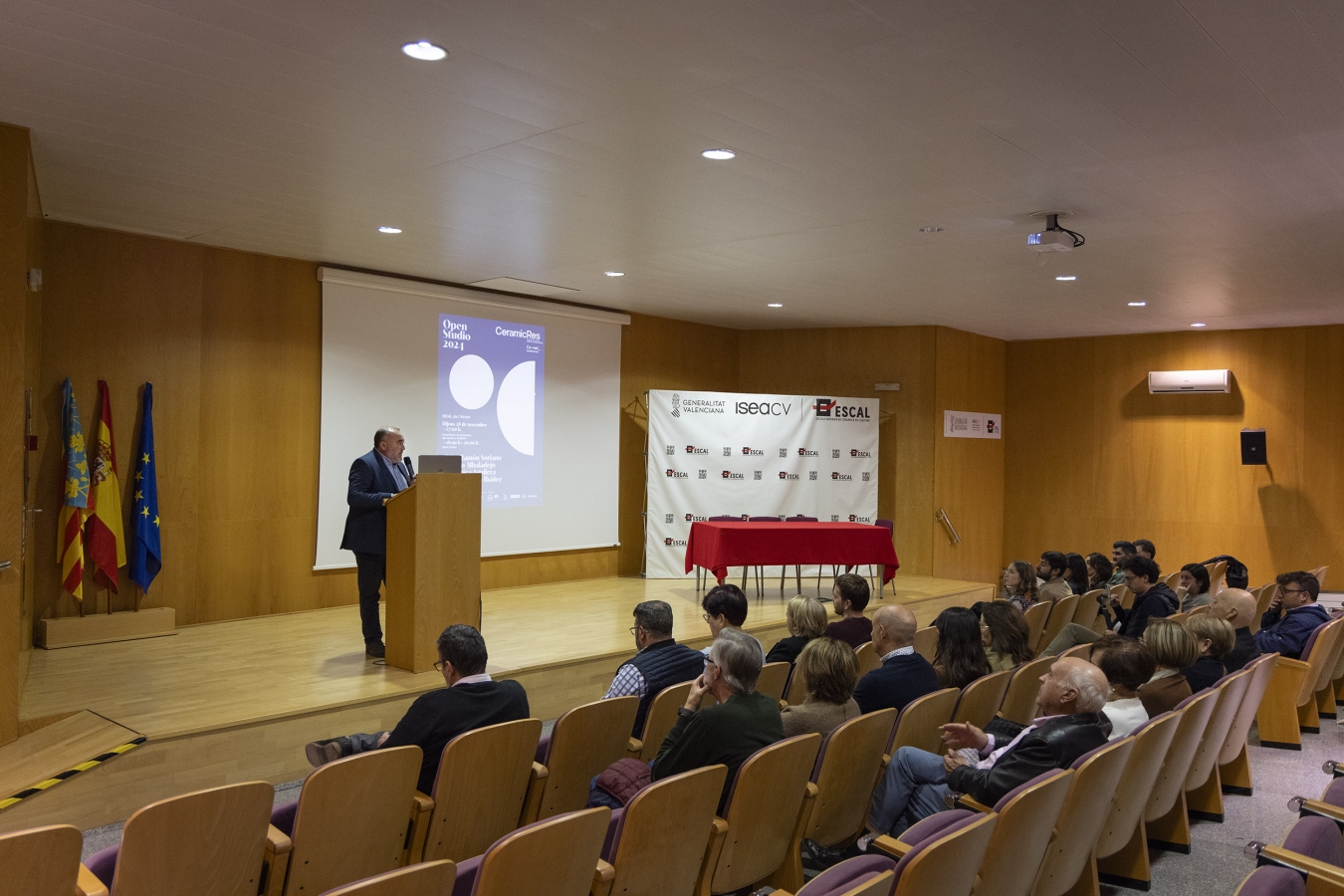 La Diputación de Castellón impulsa la residencia de creación en cerámica contemporánea CeramicRes