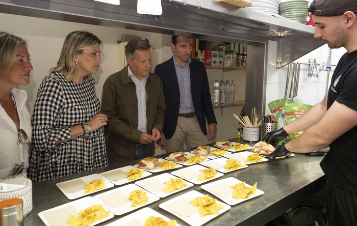La Diputación de Castellón apoya la organización de eventos gastronómicos en los municipios como motor clave para el desarrollo turístico de la provincia