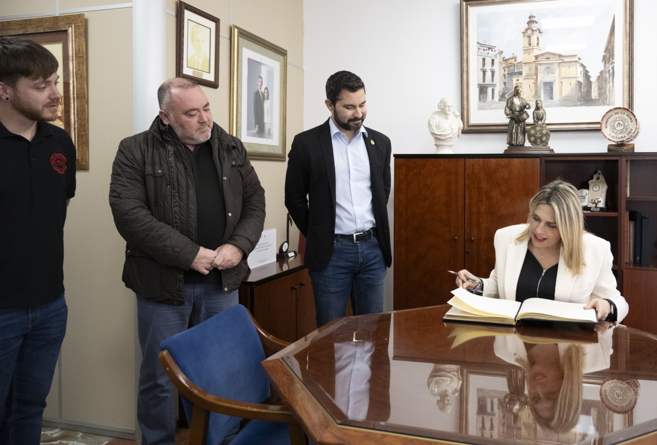 La Diputació de Castelló reforça la projecció turística de la Festa del Rotllo de l'Alcora amb el seu suport per a aconseguir la declaració de Festa d'Interés Turístic Autonòmic