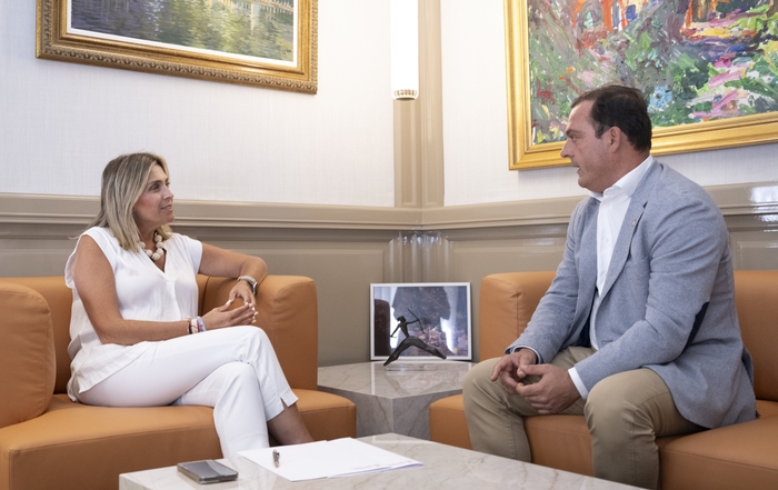 La Diputació invertirà més de mig milió d'euros en la instal·lació de senyals intel·ligents en els 40 ports de muntanya per a convertir a Castelló en una província capdavantera en cicloturisme